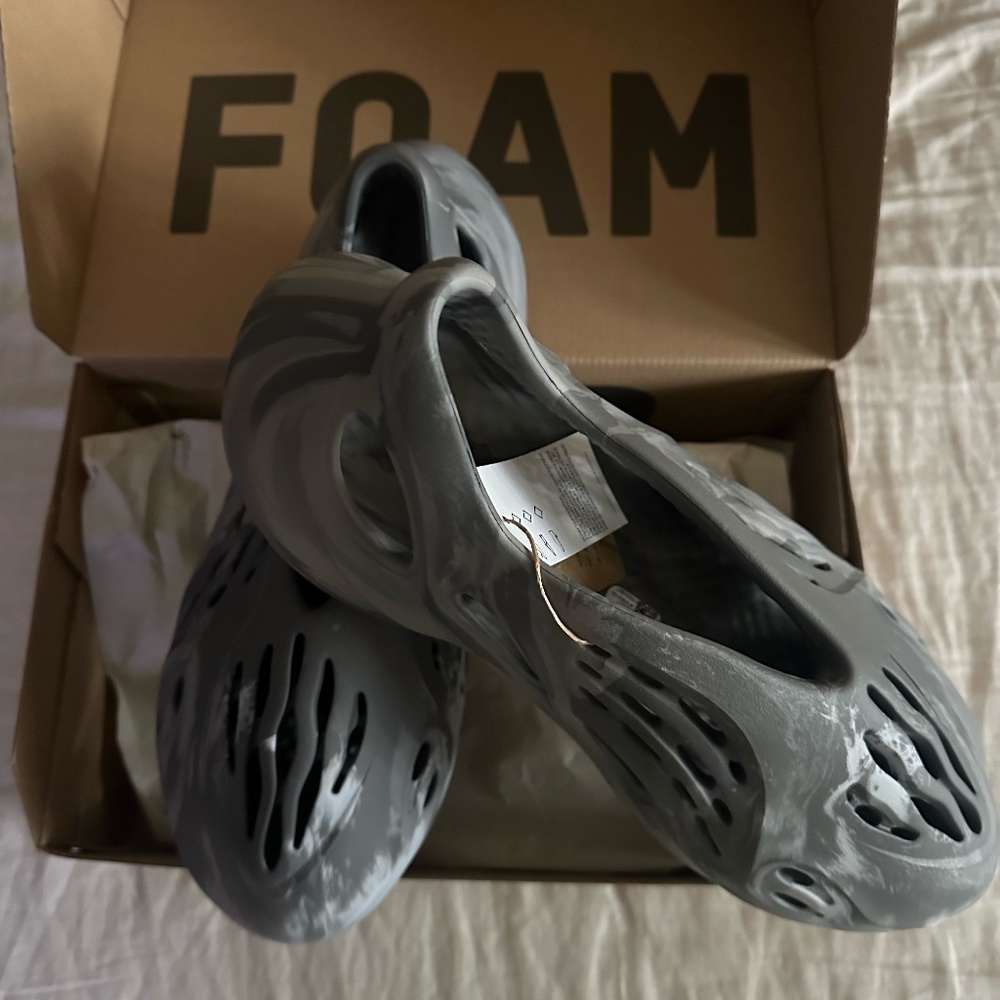 Adidas Yeezy Foam RNR MX Granite Size 14 Men’s - Authentic, In Box, NWT, IE4931
